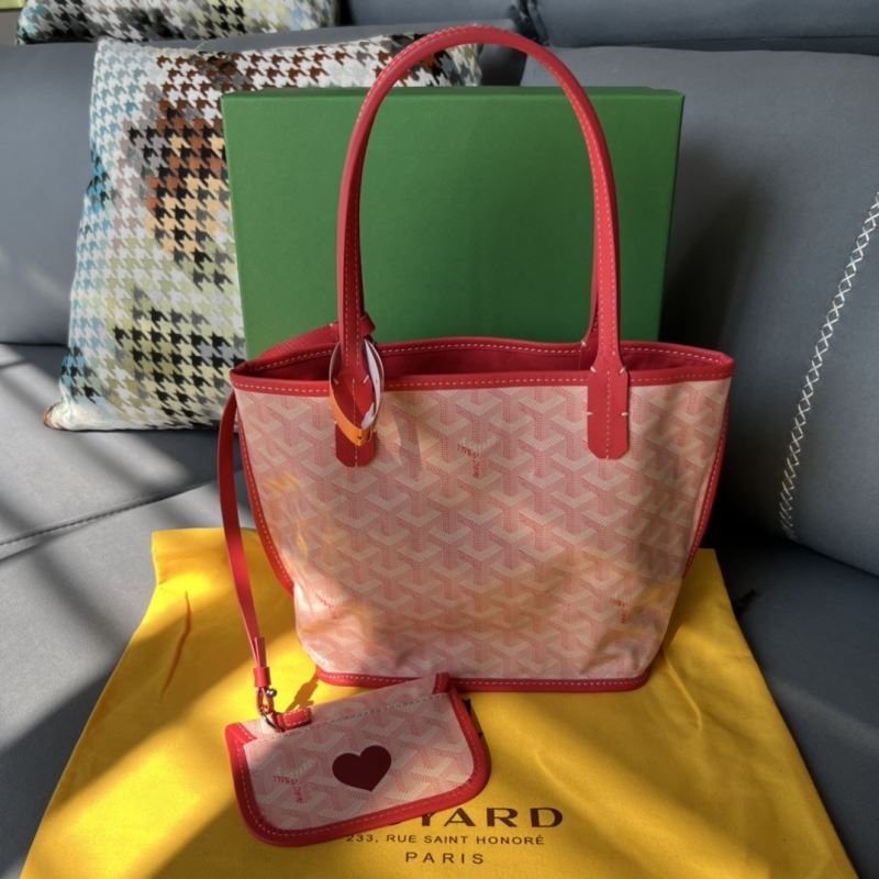 Goyard Shopping Bags